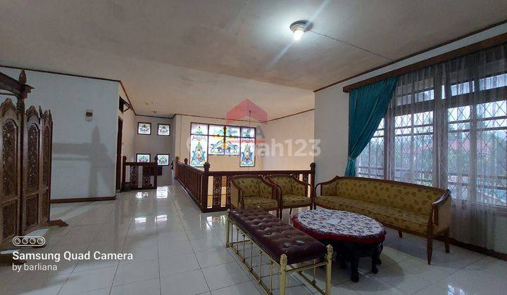 Disewakan Rumah Jln Golf Barat Arcamanik  1