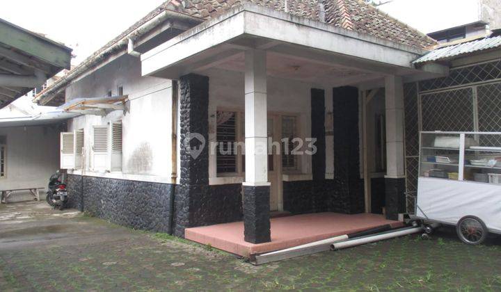 Jual Rumah Hitung Tanah Pusat Kota Bandung Jln Oto Iskandardinata Cocok Utk Tempat Usaha gudang 1