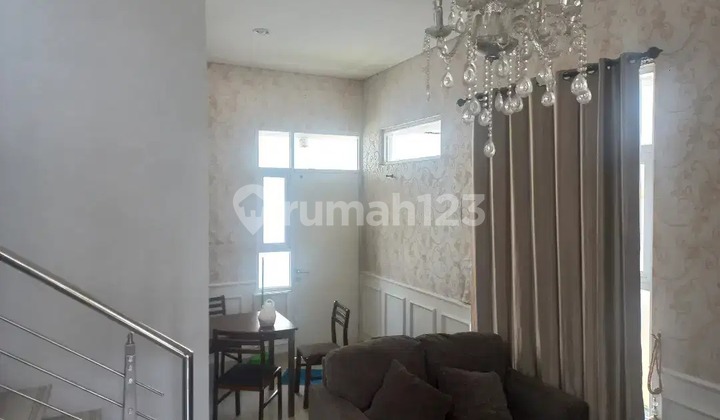 For Sale 2-Story House in D'green Aqila Complex - Kolonel Masturi, Cimahi 2