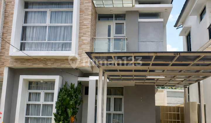 For Sale 2-Story House in D'green Aqila Complex - Kolonel Masturi, Cimahi