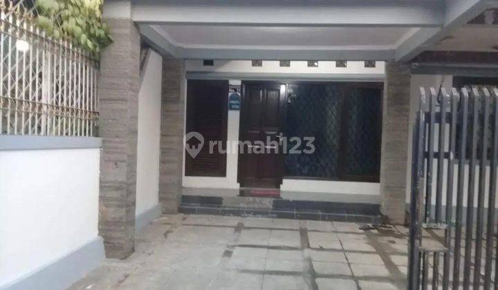 Dijual Rumah di Daerah Antapani, Strategis, Asri Dan Tenang. 1