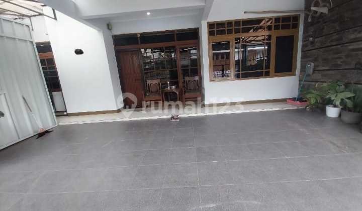 Rumah Murah Terawat Di Muarasari 1.5 Lantai, 