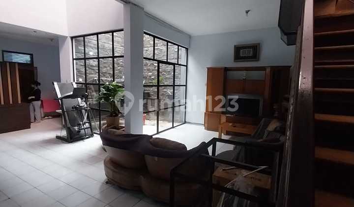 Rumah Murah Terawat Di Muarasari 1.5 Lantai,  2