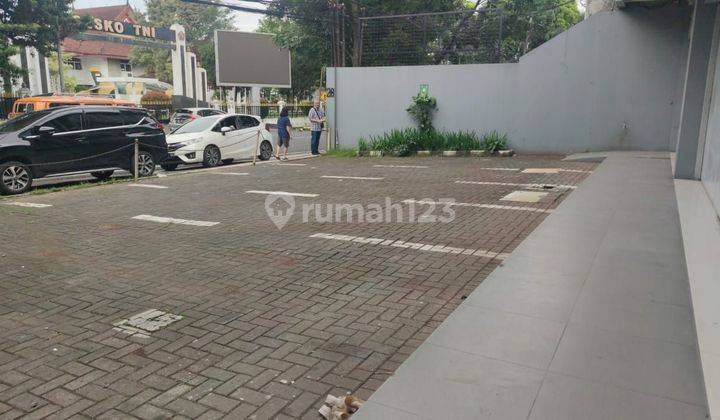 Ruang Usaha Bagus Di Mainroad Martanegara Bandung 2