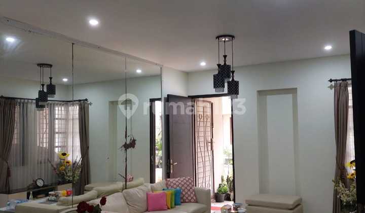 Dijual Rumah Siap Huni di Sariasih Sarijadi Bandung