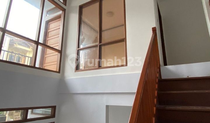 Nice House for Rent Ready to Occupied in Setraduta Cemara Bandung 2
