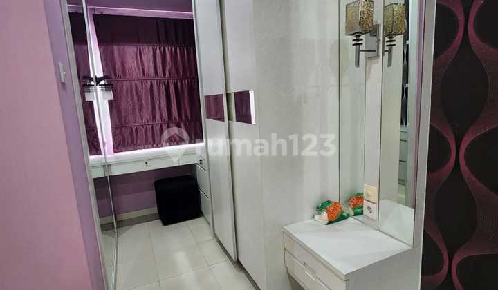 Dijual Apt Season City Lantai Tinggi, Furnished Masih Baru 2