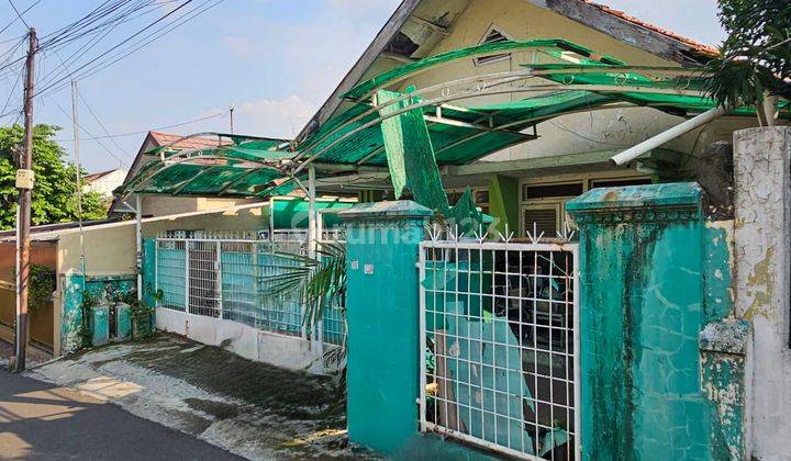 Rumah Tua Hitung Tanah Di Area Scbd Senopati Kebayoran Baru