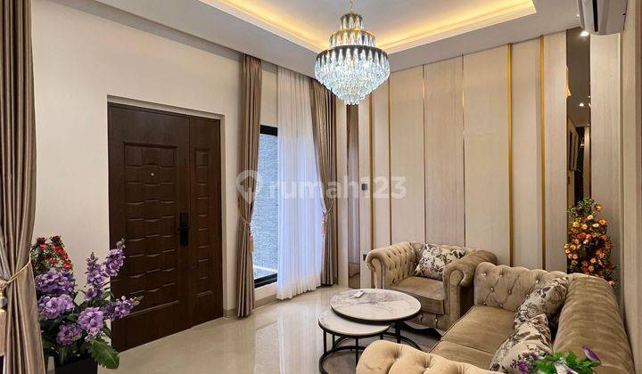 Rumah Deasign Classicc dan Minimalis Modern di Jakarta Selatan 2