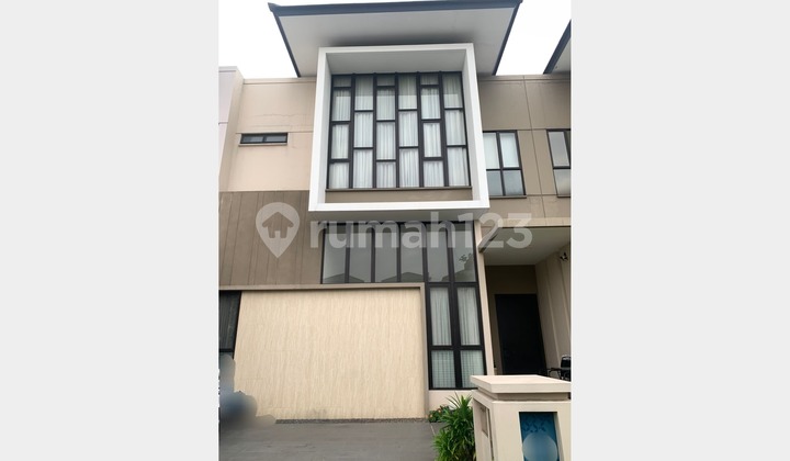 Sewa Rumah 2 Lantai "High Ceiling yang Memukau" - Cluster Asya Dekat Akses Tol, Jakarta Garden City, Cakung 029 Sewa Rumah 2 Lantai "High Ceiling yang Memukau" - Cluster Asya Dekat Akses Tol, Jakarta Garden City, Cakung 029