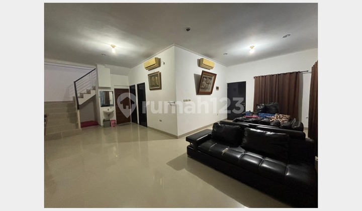 Sewa Rumah Mewah Full Furnished Cluster Alamanda Jgc - Luas & Siap Huni! 015