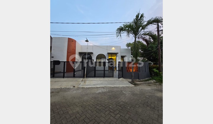 Dijual Rumah Mewah Minimalis di Graha Harapan - Luas & Siap Huni, Mustikajaya, Bekasi 018 Dijual Rumah Mewah Minimalis di Graha Harapan - Luas & Siap Huni, Mustikajaya, Bekasi 018
