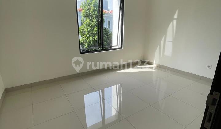 Sewa Rumah Baru Siap Huni 2 Lantai Plus Attic Room - Cluster Laseine Jakarta Garden City, Cakung 037 2