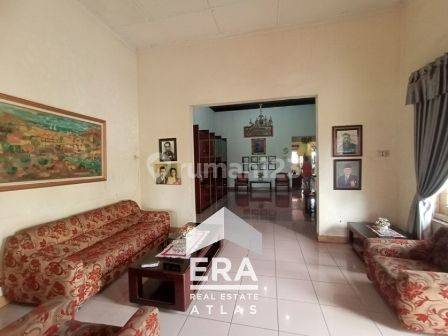 Rumah Model Belanda Lokasi Strategis di Jl. Sumbing Smg 1