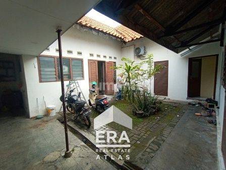 Rumah + Kost di Jl. Maluku,  di tengah kota Semarang 2