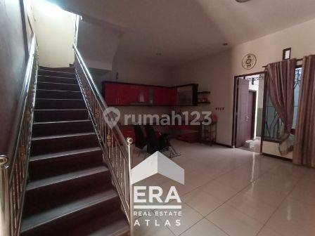 Rumah Mewah Lokasi Strategis di Lempongsari Siranda 2