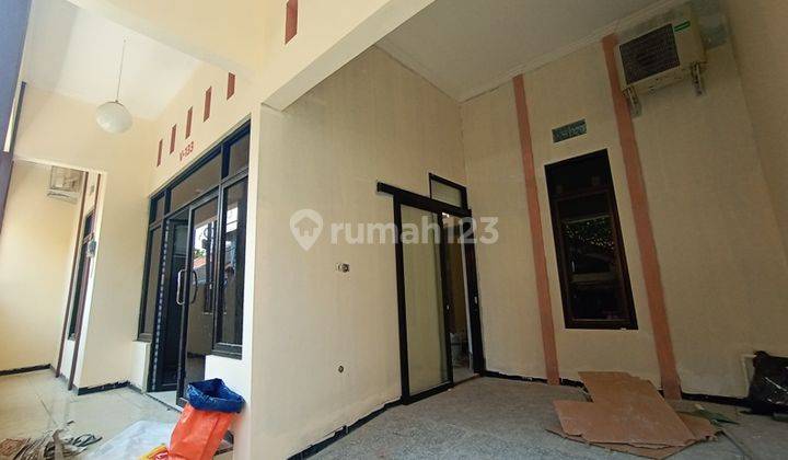 Rumah baru gress sudah tinggi dari jalan, di Tanahmas 2