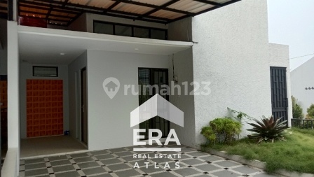 Ready-to-Occupy House in Alamandha Village Mijen Smg 2