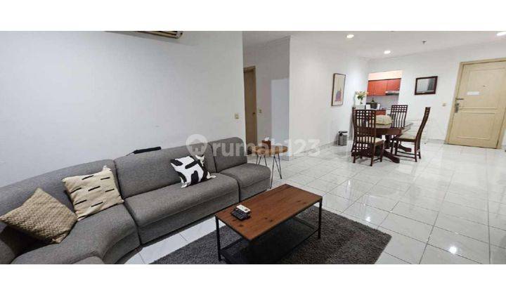 Disewakan Apartemen Permata Senayan 4 BR 2