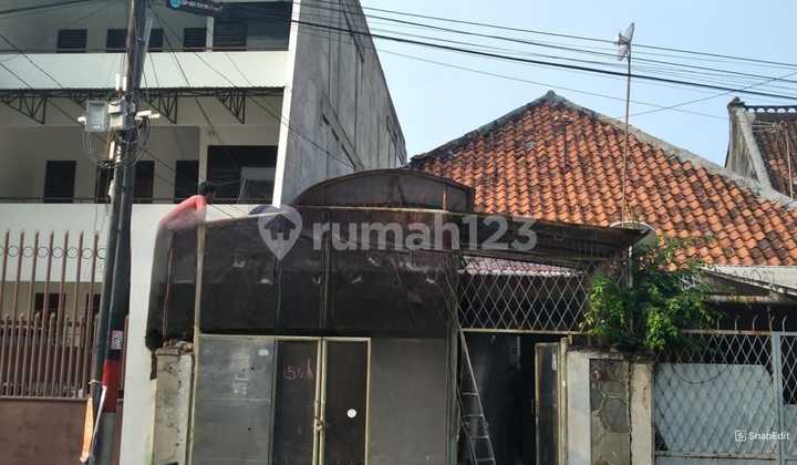 Jual Cepat Rumah di Gajah Mada Dekat Istana Negara