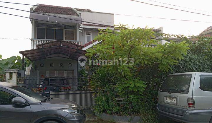 Rumah dengan Rooftop Taman Kebalen Bekasi 2