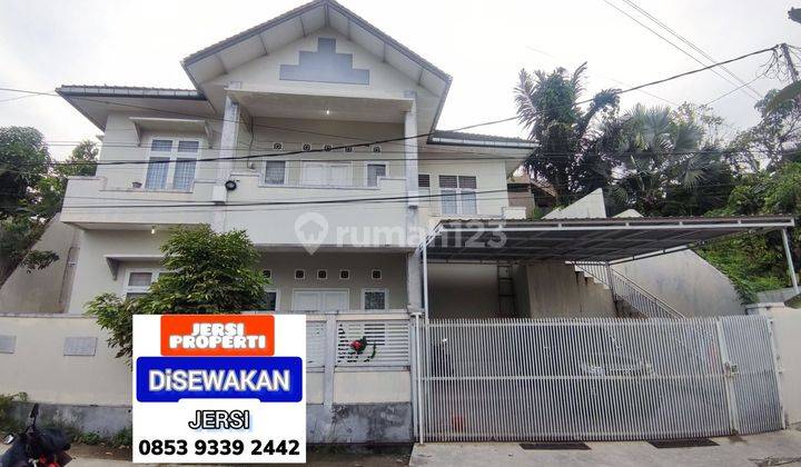 RUMAH SEWA TENGAH KOTA UNTUK MESS KARYAWAN DISAMARINDA ULU 4709 1