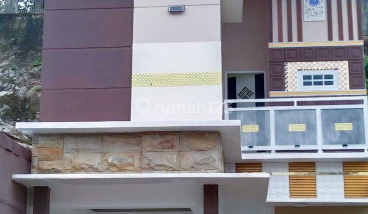 Rumah Cantik Tengah Kota Samarinda 9818 1