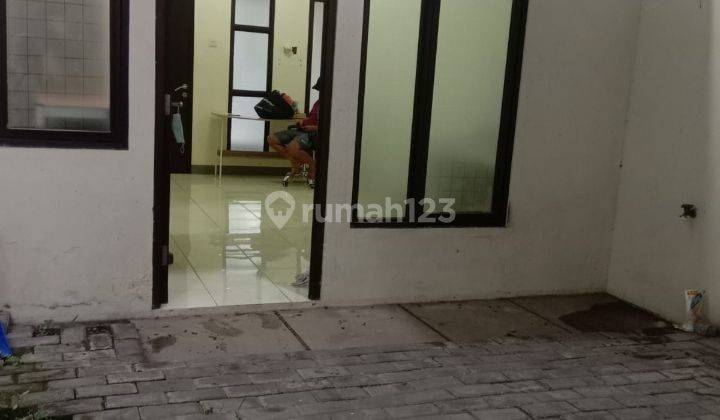 Disewakan Rumah Kt 2 Di Cluster De Residence Bekasi  2