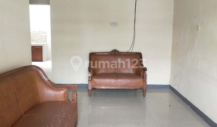 Disewakan Rumah Luas Kt 3 Di Harapan Indah Bekasi  2