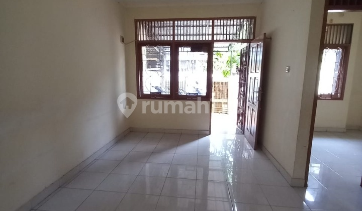 Disewakan Rumah Bagus Kt 2 di Taman Harapan Baru Bekasi 2