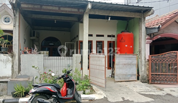 Jual Rumah Bagus Dicandrabaga Bekasi Siap Huni (C1067) Jual Rumah Bagus Dicandrabaga Bekasi Siap Huni (C1067)