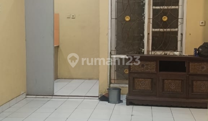 Disewakan Rumah Luas Kt 2 di Taman Harapan Baru Bekasi 2