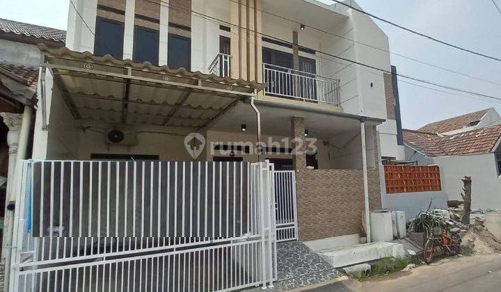 Disewakan Rumah Tingkat Kt 4 Di Prima Harapan Bekasi  1