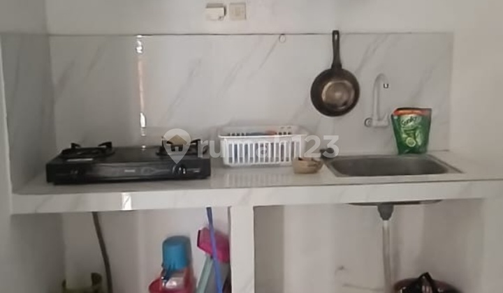 For Rent White 4-Level House in Pondok Ungu Permai Bekasi 2