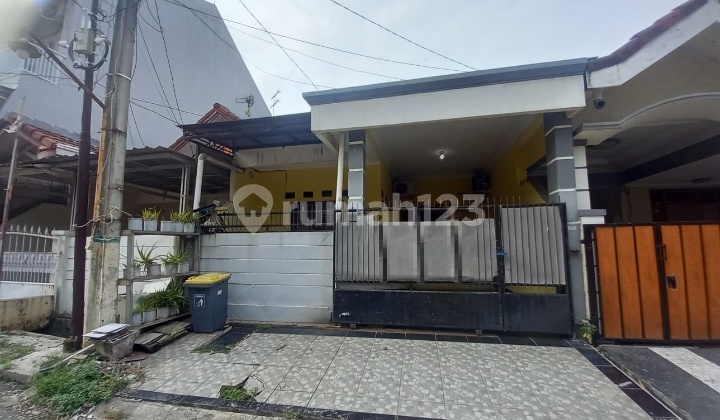 Disewakan Rumah Siap Huni Kt 2 di Taman Harapan Baru Bekasi