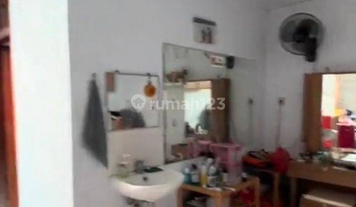 Rumah 2 Lantai Bagus di Mangga Besar, Jakarta Barat b1106  2