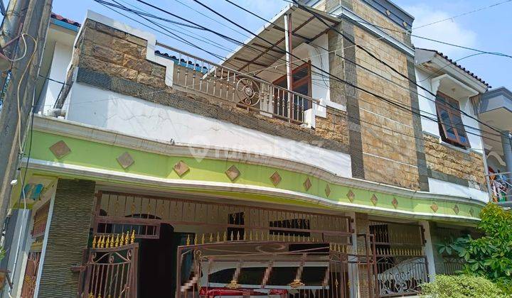 Rumah 2 Lantai di Alinda Kencana, Bekasi b1125  1