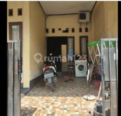 Rumah 2 Lantai Bagus Unfurnished SHM di Harapan Baru, Bekasi b0828  2