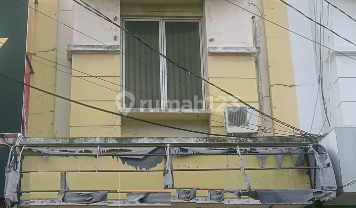 Sewa Ruko Bulevar hijau bekasi 3 lantai siap pakai (C0335) 1