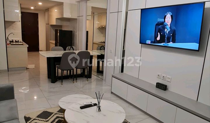 Sky BSD Apartment 3 Bedrooms Furnished Dukton