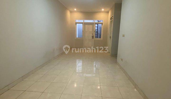 For Sale Rumah Bagus di Ciputat, Tangerang 2BR 1Bath Unfurnished 2