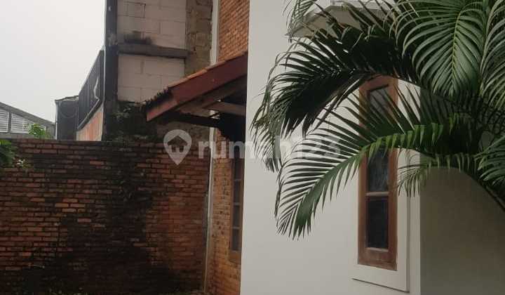 For Sale 2-Story Strategic Boarding House