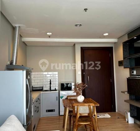 Sewa Apartemen Kemang Mansion Studio Lokasi Strategis Area Jakarta Selatan Unit Suda Renovasi Dengan Modern Furnished 2