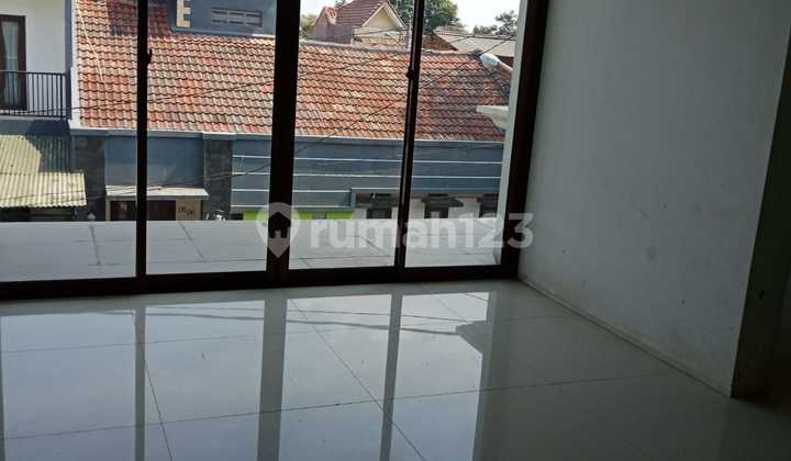 Di Jual Rumah Siap Huni 2 Lantai Di Bekasi Timur 2