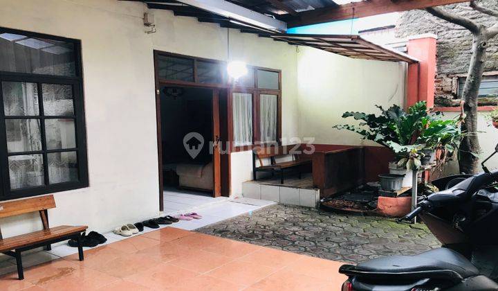  Rumah Unfurnished Terawat di Sindanglaya Dekat Apotek Hosana 1