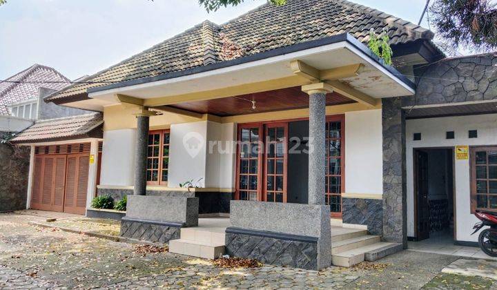  Sewa Rumah 1 Lantai Unfurnished Di Sayap Dago  1