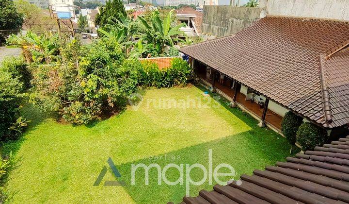 Rumah Klasik 2 Lantai Di Hegarmanah Bagus 1