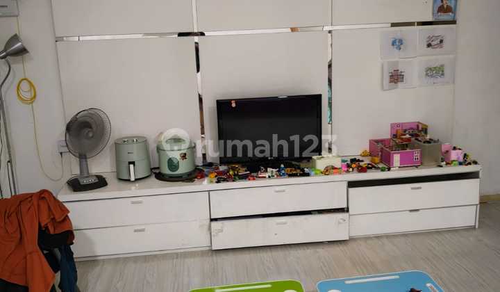 For Sale Fast 2-Storey Fiordini House in Il Lago Gading Serpong Complex 2