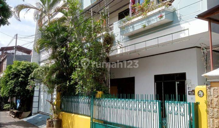 Di Jual Rumah Second Petojo Jakpus 1