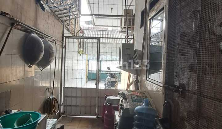 Di Jual Rumah Second Petojo Jakpus 2
